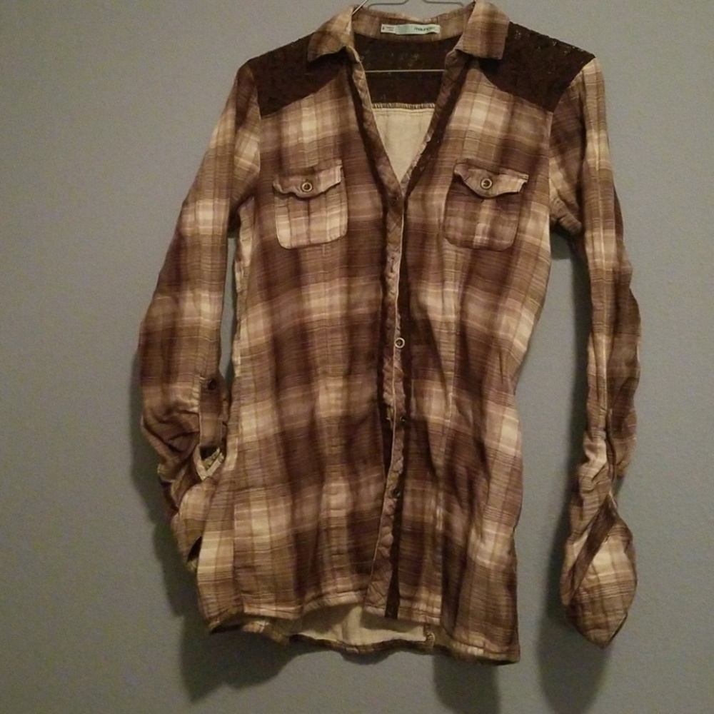 Plaid button up top